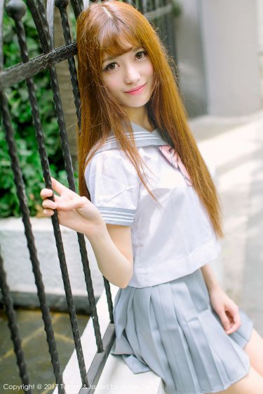 男生把QQ放女生QQ里